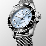 HYDROCONQUEST "FROSTED BLUE" 39MM WITH MESH BRACELET