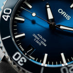 Aquis Date 41.5 - CALIBRE 400