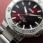 Aquis Date 43.5mm - Cherry