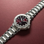 Aquis Date 43.5mm - Cherry