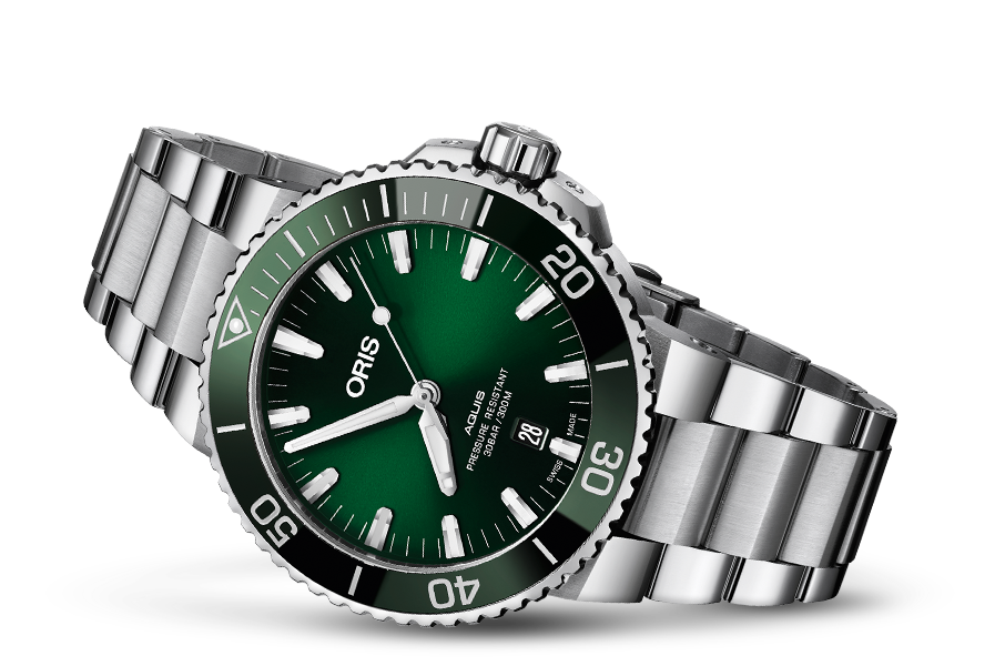 Aquis Date 43.5mm - Green