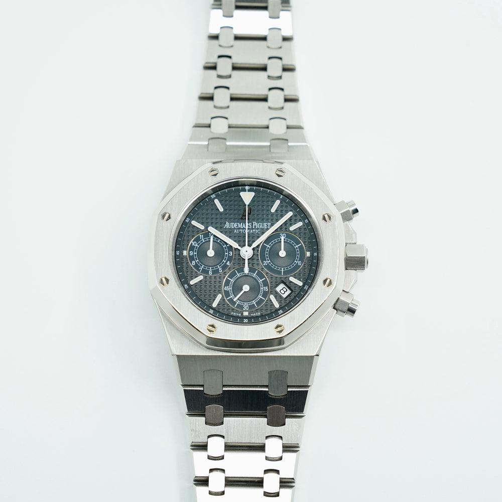 First Edition Royal Oak Selfwinding Chronograph - 1998 - Swiss Emporium – Audemars Piguet | Swiss Emporium Melbourne