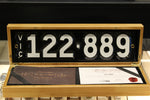 122 889