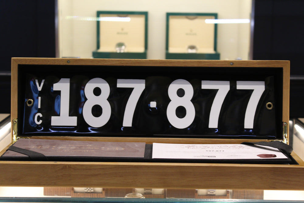 Swiss Number Plate 187 877 - Hover