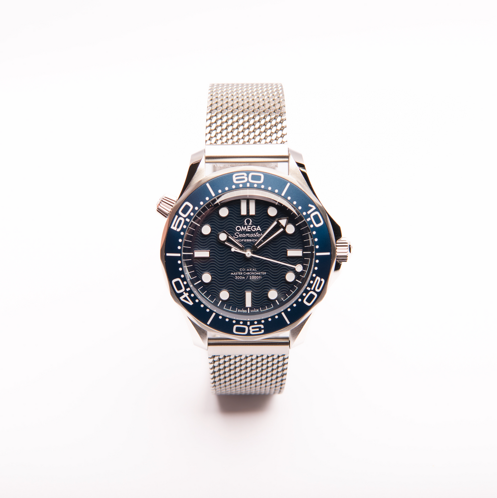 Seamaster DIVER 300M - James Bond 60th Anniversary (2023)