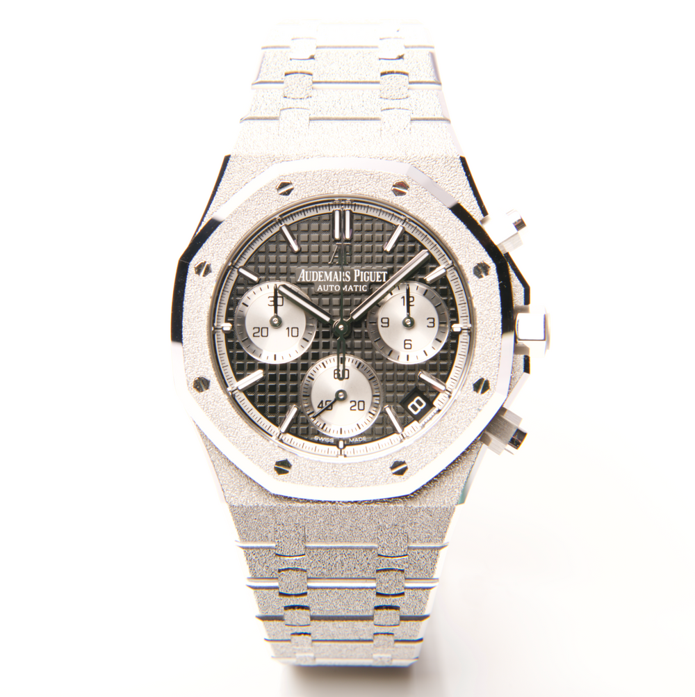 Royal oak frosted gold selfwinding chronograph hotsell