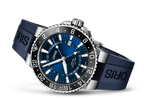 Aquis GMT Date